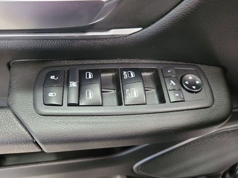 Used 2019 RAM 1500 Big Horn image 34