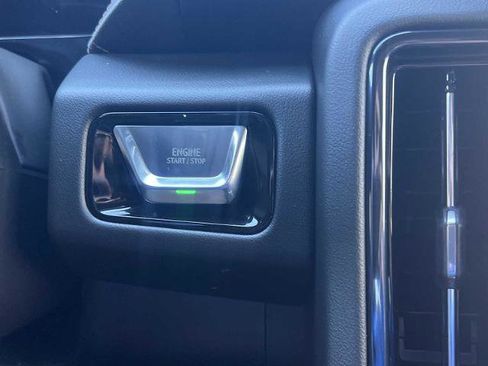 New 2026 GMC Yukon XL AT4 w/ AT4 Premium Plus Package image 5