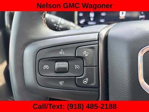 Used 2025 GMC Sierra 2500 AT4 w/ AT4 Premium Plus Package AWD/4WD image 15