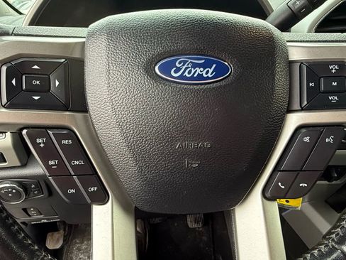 Used 2021 Ford F250 Lariat image 19