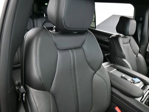 New 2026 Jeep Grand Wagoneer L 2WD image 37