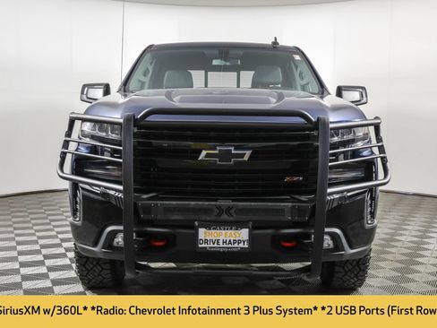 Used 2020 Chevrolet Silverado 1500 LT Trail Boss AWD/4WD image 11