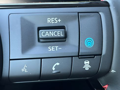 Certified 2026 Nissan Kicks SR w/ Cold Weather Package AWD/4WD image 27