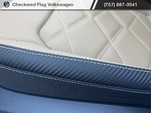 New 2026 Volkswagen Atlas SE image 23