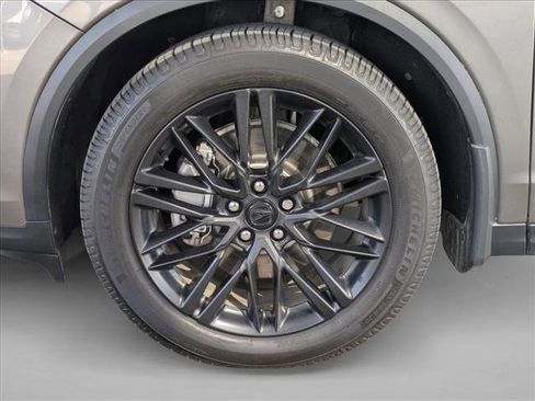 Used 2022 Acura MDX SH-AWD w/ Advance Package image 29