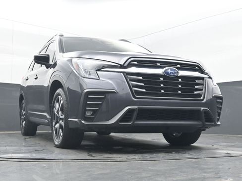 Used 2024 Subaru Ascent Limited image 24