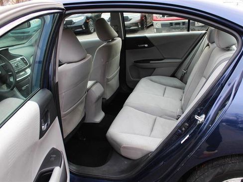 Used 2014 Honda Accord LX image 22