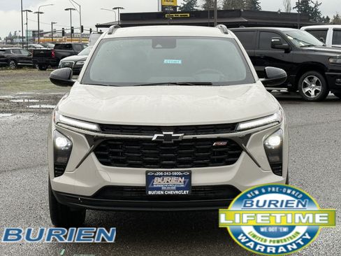 New 2026 Chevrolet Trax RS w/ Driver Confidence Package image 8