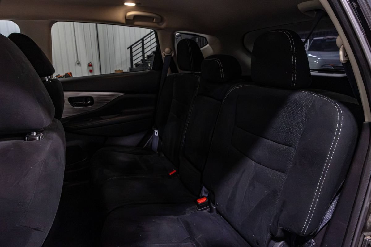 Used 2018 Nissan Murano SV FWD image 11