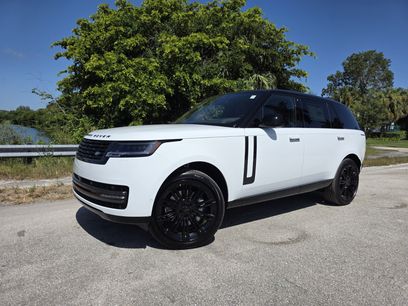 New 2026 Land Rover Range Rover Long Wheelbase SE