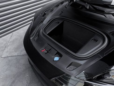 Used 2025 Porsche Taycan RWD image 36
