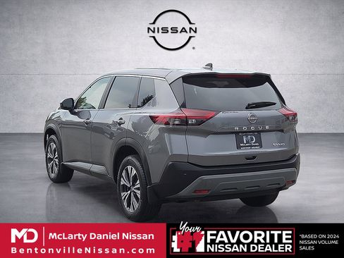 Used 2023 Nissan Rogue SV AWD/4WD image 4