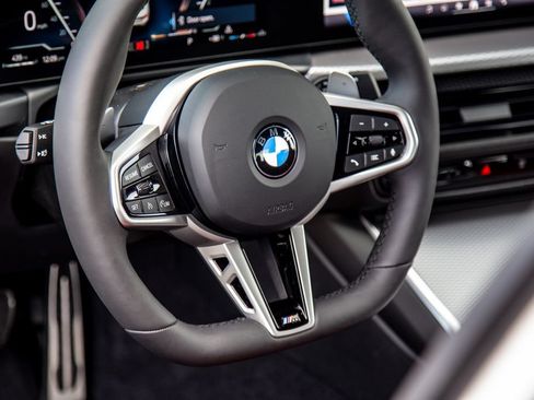 New 2026 BMW 330i xDrive Sedan w/ M Sport Package AWD/4WD image 11