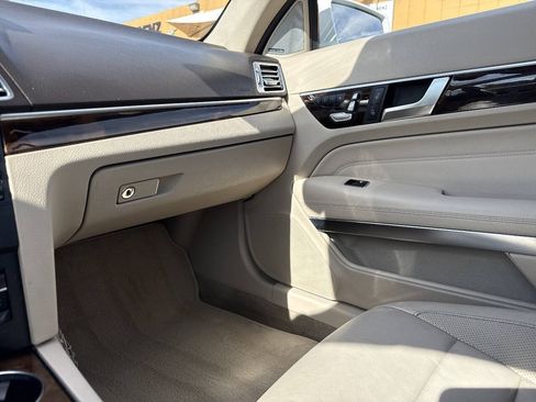 Used 2014 Mercedes-Benz E 350 Cabriolet image 39
