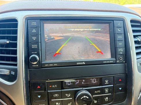 Used 2012 Jeep Grand Cherokee Overland Summit AWD/4WD image 26
