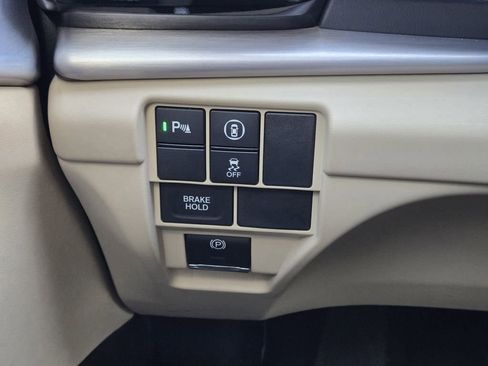 Used 2024 Acura RDX SH-AWD w/ Technology Package image 24