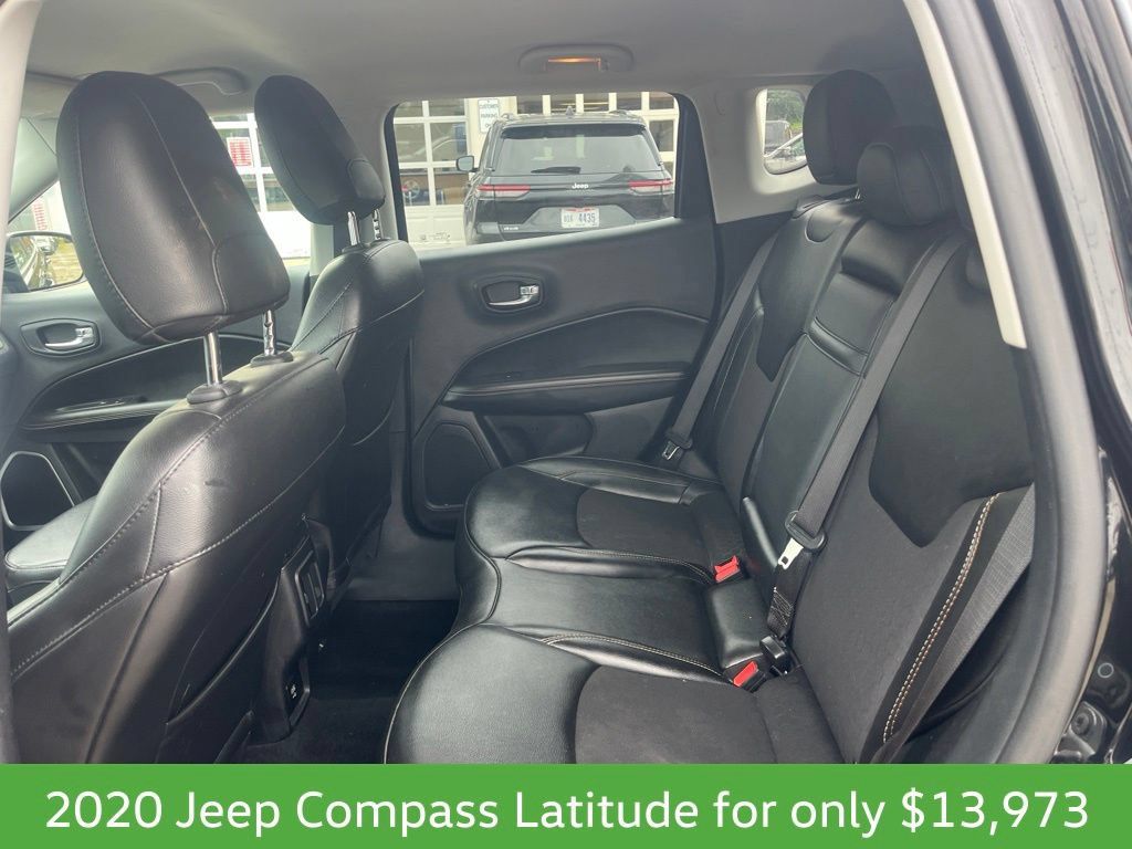 Used 2020 Jeep Compass Latitude AWD/4WD image 9