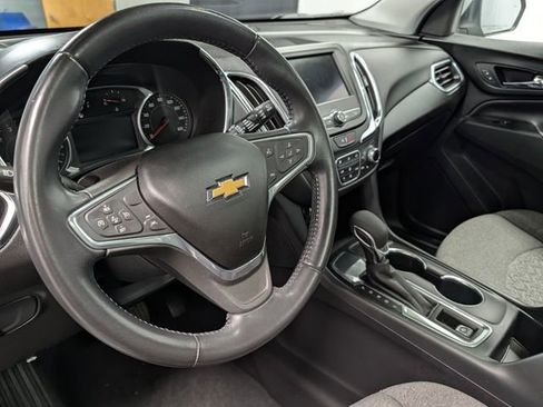 Certified 2022 Chevrolet Equinox LT FWD image 17