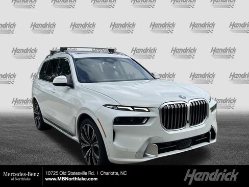 Used 2023 BMW X7 xDrive40i w/ Premium Package AWD/4WD image 1
