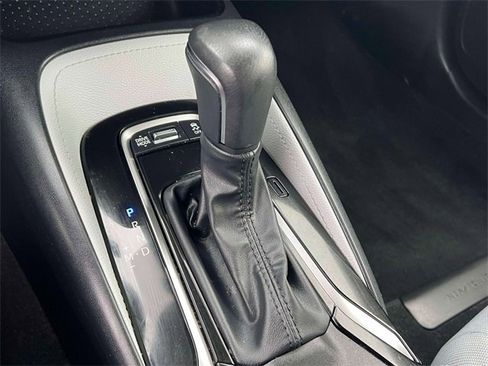 Certified 2023 Toyota Corolla SE image 30