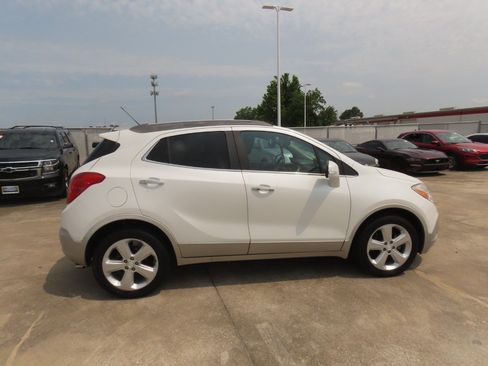 Used 2015 Buick Encore Convenience FWD image 10