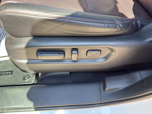 Used 2024 Honda Ridgeline Black Edition image 11