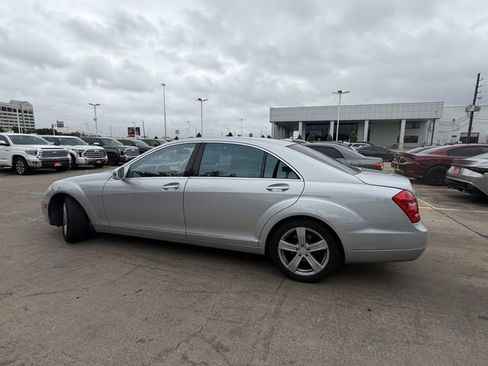 Used 2010 Mercedes-Benz S 550 image 8