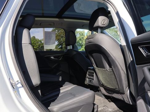 Used 2020 Audi Q7 2.0T Premium w/ Convenience Package AWD/4WD image 20
