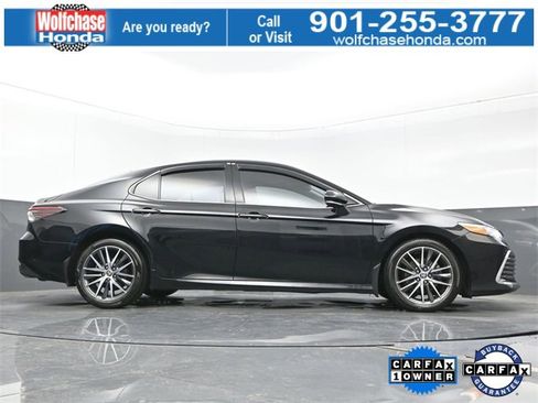 Used 2023 Toyota Camry XLE image 25