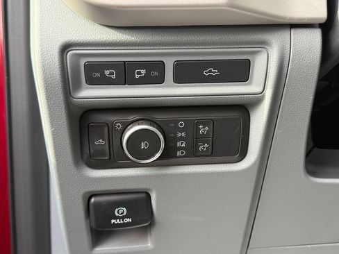 Used 2021 Ford F150 XLT w/ Equipment Group 302A High image 16