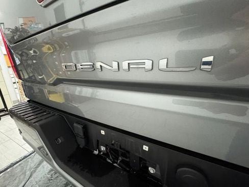 Used 2023 GMC Sierra 1500 Denali w/ Denali Reserve Package image 46
