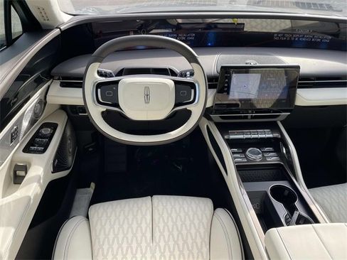 New 2026 Lincoln Nautilus Black Label w/ Jet Appearance Package image 14