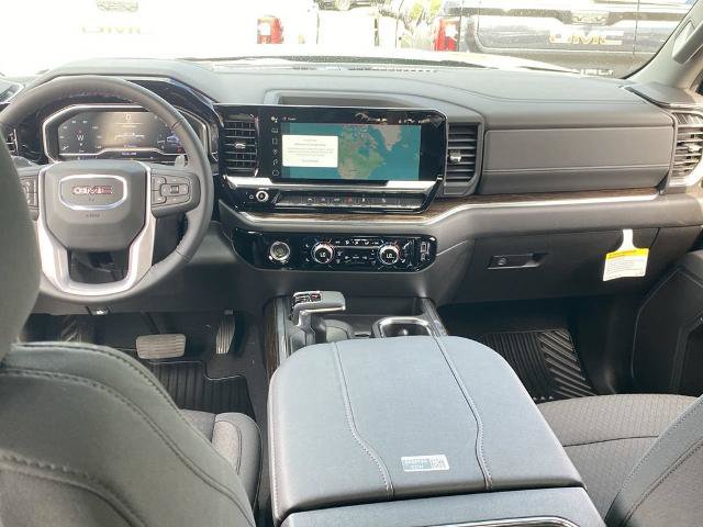 Used 2024 GMC Sierra 1500 Elevation w/ X31 Off-Road Package AWD/4WD image 12
