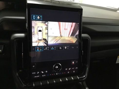 New 2026 GMC Yukon AT4 w/ AT4 Premium Plus Package AWD/4WD image 38