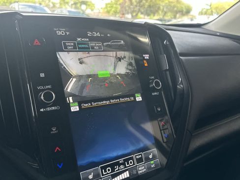 Used 2025 Subaru Ascent Onyx Edition AWD/4WD image 19