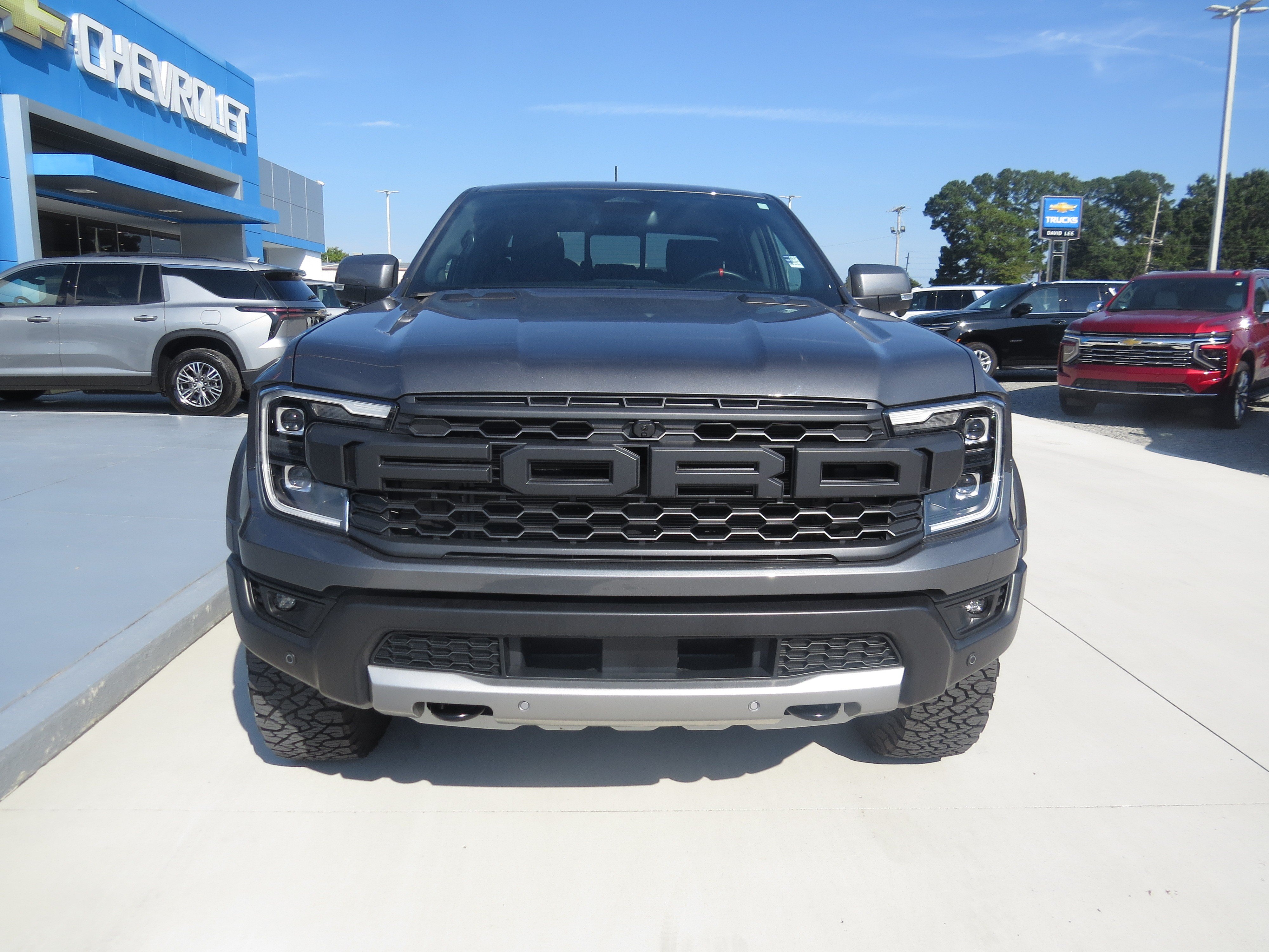 Used 2025 Ford Ranger Raptor AWD/4WD image 2