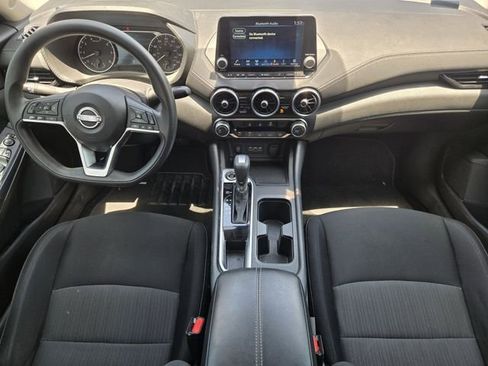 Used 2024 Nissan Sentra SV FWD image 20