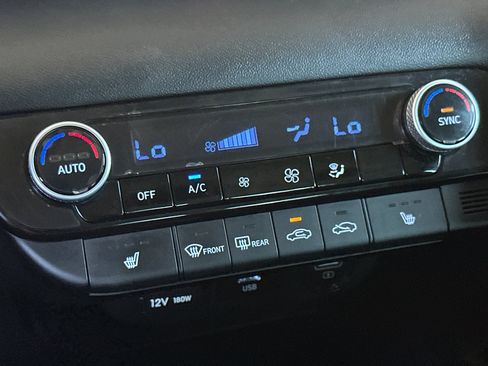 Certified 2023 Hyundai Elantra Blue FWD image 19