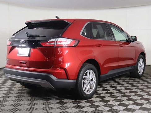 Used 2023 Ford Edge SEL AWD/4WD image 8