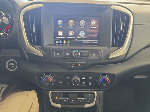 Used 2023 GMC Terrain SLE w/ Driver Convenience Package FWD image 15