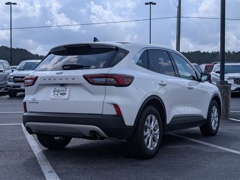 Certified 2023 Ford Escape Active w/ Cold Weather Package image 5