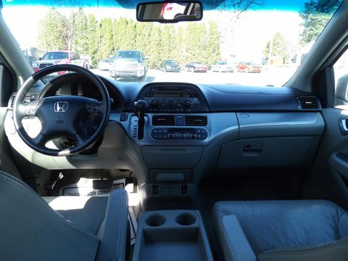 Used 2010 Honda Odyssey EX-L image 9