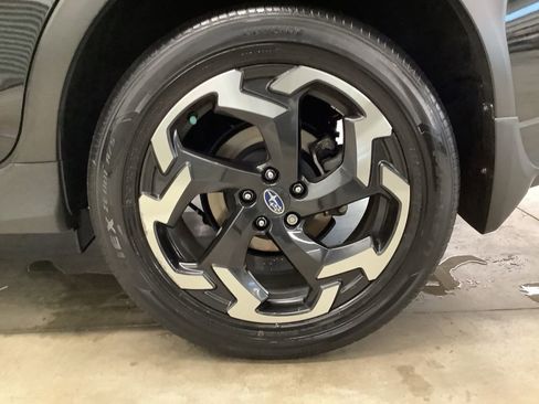 Used 2023 Subaru Crosstrek 2.5i Limited AWD/4WD image 25