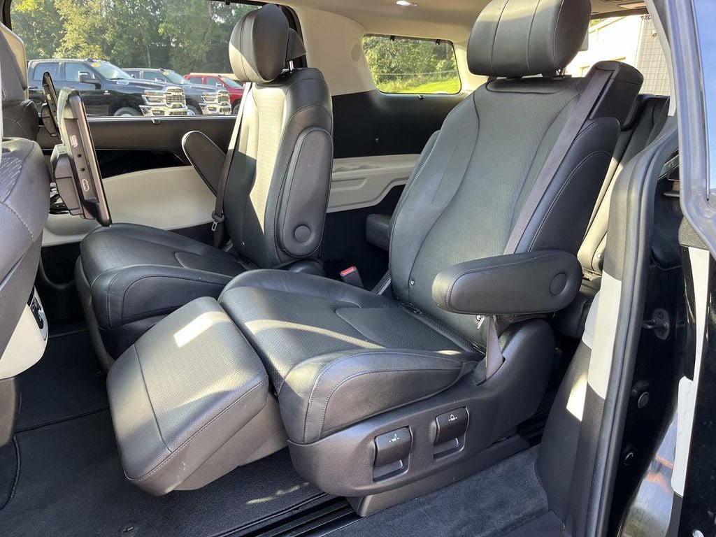 Used 2022 Kia Carnival SX Prestige FWD image 26