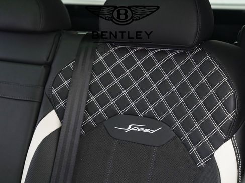 Used 2023 Bentley Bentayga Speed image 30