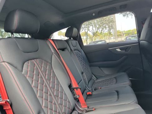 New 2026 Audi SQ7 Prestige AWD/4WD image 21