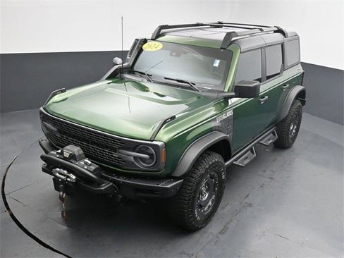 Used 2024 Ford Bronco Everglades image 24