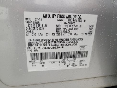 Used 2016 Lincoln MKX Reserve FWD image 33