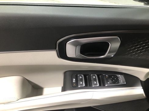 New 2026 Kia Sorento S w/ S Panoramic Sunroof Package image 21