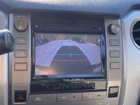 Used 2014 Toyota Tundra SR5 image 3